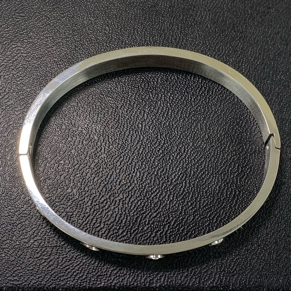 💕New Rhinestone Bangle - Picture 3 of 8